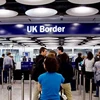 Người nhập cư từ EU đóng góp tích cực cho nền kinh tế Anh