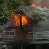 [Photo] Cháy lớn tại tuyến phố buôn bán sầm uất nhất Buôn Ma Thuột 