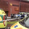 Cảnh sát phong tỏa trường Kronan sau vụ tấn công trường học. (Nguồn: Reuters)