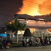 Công ty Yupoong gặp hỏa hoạn hồi tháng Chín. (Ảnh: Sỹ Tuyên/TTXVN)