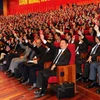 Các đại biểu biểu quyết thông qua Chương trình Đại hội. (Nguồn: TTXVN)