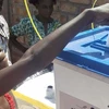 Bỏ phiếu bầu cử quốc hội tại Cộng hòa Trung Phi. (Nguồn: DPA)