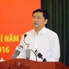 Ông Đinh La Thăng, Ủy viên Bộ Chính trị, Bí thư Thành ủy Thành phố Hồ Chí Minh phát biểu chỉ đạo hội nghị. (Ảnh: Thanh Vũ/TTXVN)