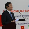 Chủ tịch nước Trương Tấn Sang phát biểu tại Diễn đàn Doanh nghiệp Việt Nam-Tanzania. (Ảnh: Nguyễn Khang/TTXVN)
