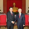 Tổng Bí thư Nguyễn Phú Trọng tiếp Thủ tướng Lào Thongloun Sisoulith thăm hữu nghị chính thức Việt Nam. (Ảnh: Trí Dũng/TTXVN)