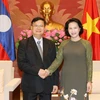 Chủ tịch Quốc hội Nguyễn Thị Kim Ngân tiếp ông Somphanh Phengkhammy, Phó Chủ tịch Quốc hội Lào. (Ảnh: Trọng Đức/TTXVN)