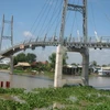 Long An đưa vào sử dụng cầu dây văng vượt sông Vàm Cỏ Tây