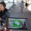 Các nữ sinh thường sử dụng ứng dụng WeChat để bắt khách. (Nguồn: Thestar.com.my) 