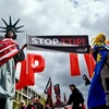 Biểu tình phản đối TTIP. (Nguồn: Getty Images)