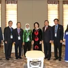 Chủ tịch Quốc hội Nguyễn Thị Kim Ngân gặp song phương Chủ tịch Quốc hội Singapore, bà Halimah Yacob. (Ảnh: Trọng Đức/TTXVN)