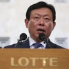 Chủ tịch Tập đoàn bán lẻ khổng lồ Lotte Shin Dong Bin. (Nguồn: Alchetron.com)