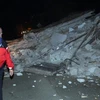 Một căn nhà bị sập do động đất ở Italy. (Nguồn: EPA)