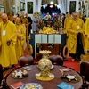 Các tăng ni, phật tử tham gia một hoạt động trong Tuần lễ văn hóa kỷ niệm 35 năm Ngày thành lập Giáo hội Phật giáo Việt Nam. (Nguồn: TTXVN)