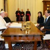 Chủ tịch nước Trần Đại Quang diện kiến Giáo hoàng Francis. (Ảnh: Nhan Sáng/TTXVN)