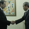 Đại sứ Cao Chính Thiện và Tổng thống Cộng hòa Cyprus Nicos Anastasiades. (Ảnh: Quang Thanh/Vietnam+)