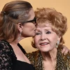 Nữ diễn viên Carrie Fisher và mẹ - bà Debbie Reynolds. (Nguồn: Getty Images)
