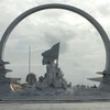 Tượng đài Khu tưởng niệm chiến sỹ Gạc Ma. (Ảnh: Nguyên Lý/TTXVN)