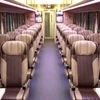 Toa xe ghế ngồi được thiết kế mới, có nhiều tiện ích phục vụ hành khách.