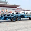 Triều Tiên sử dụng xe tải do Trung Quốc sản xuất trong lễ diễu binh. (Nguồn: South China Morning Post)