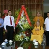 Ủy ban Trung ương MTTQ Việt Nam chúc mừng Đại lễ Phật đản 2017 tại tỉnh Bắc Ninh. (Ảnh: Nguyễn Dân/TTXVN)