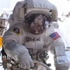 Nhà du hành Mỹ đi bộ ngoài không gian. (Nguồn: NASA)