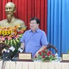Phó Thủ tướng Chính phủ Trịnh Đình Dũng phát biểu tại buổi làm việc. (Ảnh: Công Mạo/TTXVN)