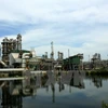 Nhà máy Lọc dầu Dung Quất. (Ảnh: Huy Hùng/TTXVN)