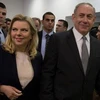 Thủ tướng Israel Benjamin Netanyahu và vợ. (Nguồn: Reuters)