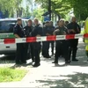 Cảnh sát phong tỏa hiện trường xảy ra vụ việc. (Nguồn: News.sky.com)