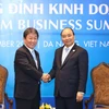 Thủ tướng Nguyễn Xuân Phúc tiếp Bộ trưởng Tái thiết Kinh tế Nhật Bản Toshimitsu Motegi. (Ảnh: TTXVN)