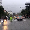 Tuyến phố Lý Thường Kiệt-Hoàng Hoa Thám ở vị trí tương đối cao nhưng cũng bị ngập lụt. (Ảnh: Quốc Việt/TTXVN)