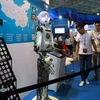 Robot được trưng bày tại Triển lãm Công nghệ cao Quốc tế tại Bắc Kinh ngày 8/6. (Nguồn: EPA/TTXVN)