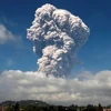 Núi lửa Sinabung phun trào. (Nguồn: Reuters)