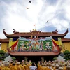Nghi thức thả chim bồ câu cầu thế giới hòa bình, quốc thái dân an và kính mừng Đức Phật đản sanh tại Đại lễ Phật đản. (Ảnh: Thế Anh/TTXVN)