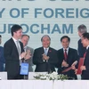 Thủ tướng Nguyễn Xuân Phúc chứng kiến Lễ ký kết bản ghi nhớ hợp tác Giữa Bộ Ngoại giao, Hiệp hội Doanh nghiệp châu Âu tại Việt Nam. (Ảnh: Thống Nhất/TTXVN)