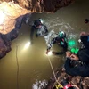 Các thợ lặn tham gia cứu hộ đội bóng thiếu niên. (Nguồn: Thai NavySEAL/Facebook)