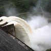 Thủy điện Bản Vẽ đang giữ nguyên lượng nước xả lũ khoảng 600 m3/s từ ngày 30/7. (Ảnh: Nguyễn Oanh/TTXVN)