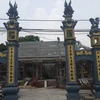 Đình Lương Xá bị phá bỏ hoàn toàn, đang xây mới lại bằng bêtông. (Ảnh: Đinh Thuận/TTXVN)