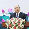 Thủ tướng Nguyễn Xuân Phúc phát biểu chỉ đạo tại hội nghị. (Ảnh: Lâm Khánh/TTXVN)