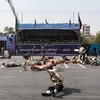 Hiện trường vụ tấn công nhằm vào lễ diễu binh ở thành phố Ahvaz, Iran ngày 22/9/2018. (Ảnh: AFP/ TTXVN)