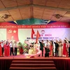 Người dân xóm Mỹ Hào biểu diễn văn nghệ tại Ngày hội Đại đoàn kết toàn dân tộc. (Ảnh: Thu Hằng/TTXVN)