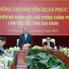 Thủ tướng Nguyễn Xuân Phúc làm việc với lãnh đạo chủ chốt tỉnh Cao Bằng. (Ảnh: Thống Nhất/TTXVN)