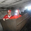 Nhân viên cứu hộ tiếp cận hiện trường một vụ sập hầm mỏ tại Trung Quốc. (Nguồn: Pri.org)