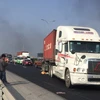 Container đâm chết công nhân làm đường, cao tốc Pháp Vân tắc nghẽn