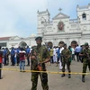 Lực lượng an ninh Sri Lanka phong tỏa hiện trường vụ nổ tại nhà thờ ở khu vực Kochchikade, Colombo, ngày 21/4/2019. (Ảnh: AFP/TTXVN)