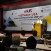 Chủ tịch Ủy ban Nhân dân tỉnh Bình Định Hồ Quốc Dũng phát biểu tại hội nghị. (Ảnh: Phạm Kha/TTXVN)