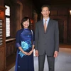 Hoàng thân kế vị Alois của Công quốc Liechtenstein và Đại sứ Lê Linh Lan. (Nguồn: Liechtenstein MFA)