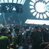 Hàng trăm thanh niên sử dụng trái phép chất ma túy trong quán bar ST Club-Làn Sóng Trẻ bị Công an thành phố Biên Hòa phát hiện. (Ảnh: Sỹ Tuyên/TTXVN)