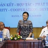  Đại sứ Nguyễn Phương Nga, Chủ tịch Liên hiệp các tổ chức hữu nghị Việt Nam phát biểu tại buổi tọa đàm. (Ảnh: Văn Điệp/TTXVN)