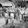 Liên quân Lào-Việt trong kháng chiến chống Pháp, năm 1950. (Ảnh: Tư liệu TTXVN)